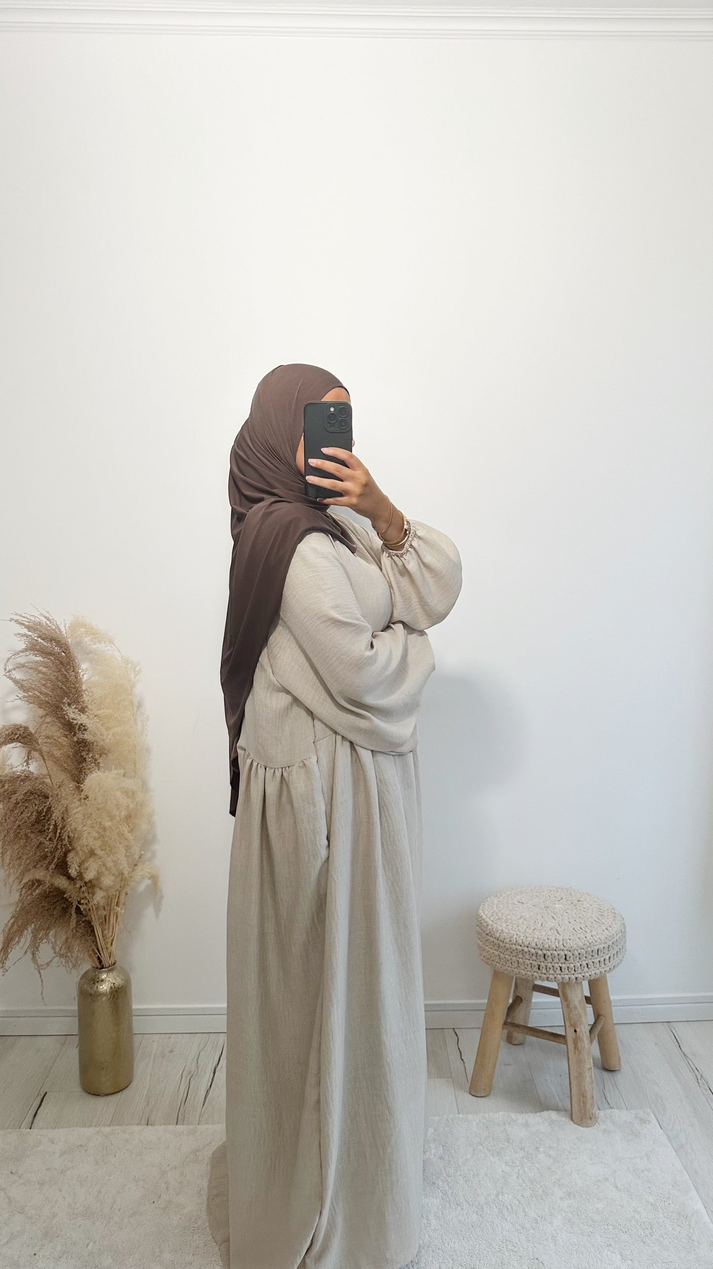 Abaya Mina